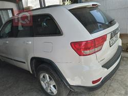 جیپ گراند شیرۆکی